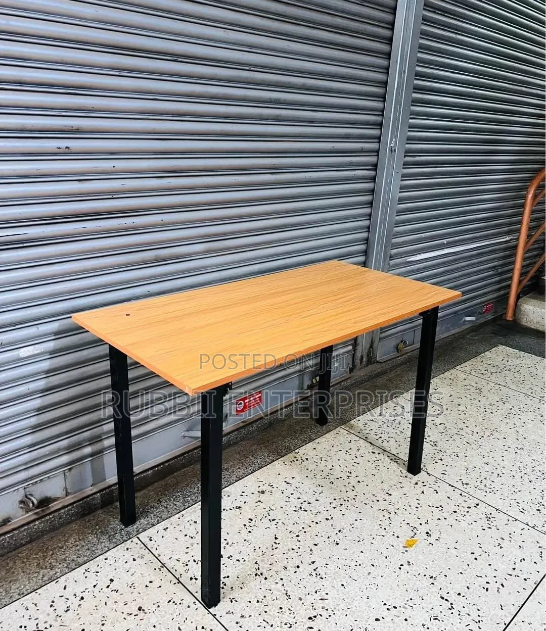 Foldable Table ~ Brown