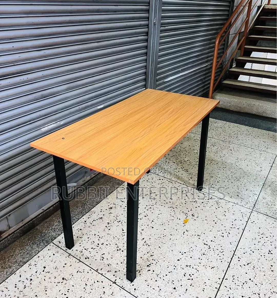Foldable Table ~ Brown