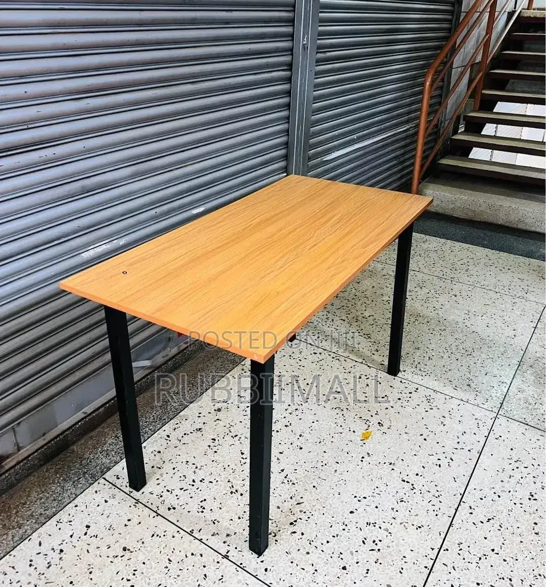 Foldable Table ~ Brown