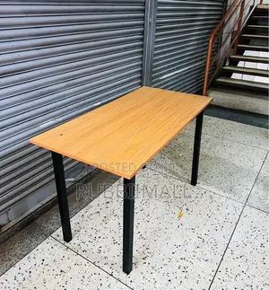 Foldable Table ~ Brown