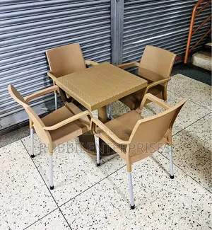 Square Brown Table + 4 Cappuccino Chair