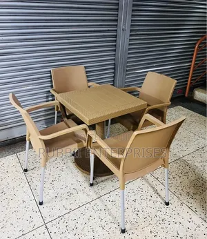 Square Brown Table + 4 Cappuccino Chair