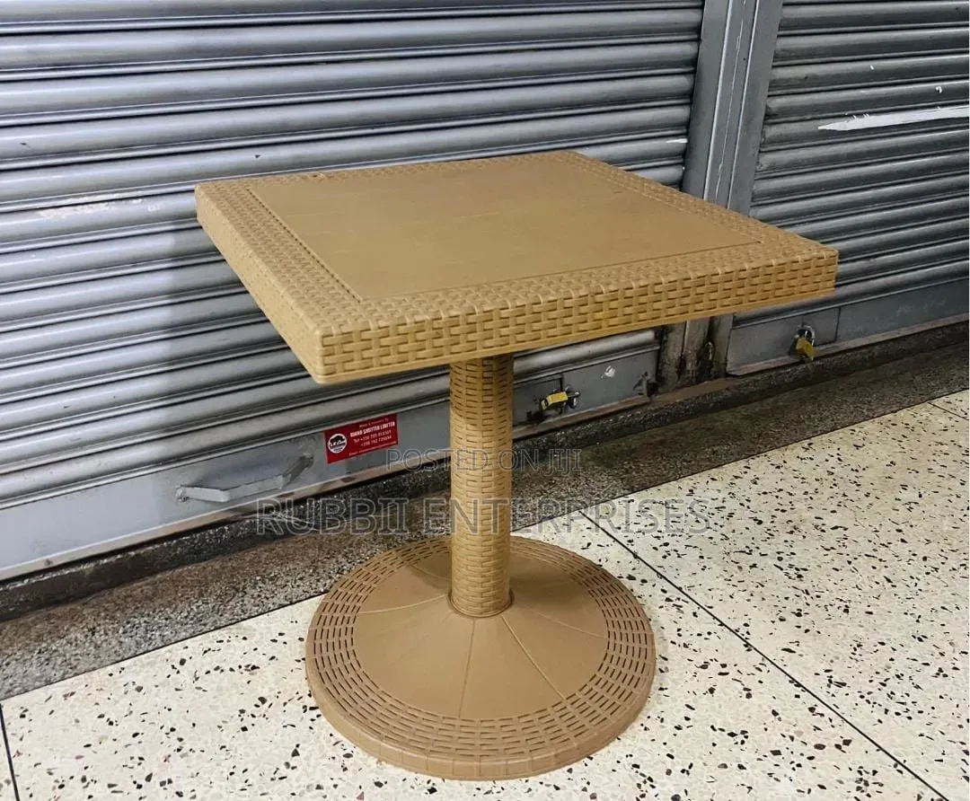 Square Table (1 Stand)