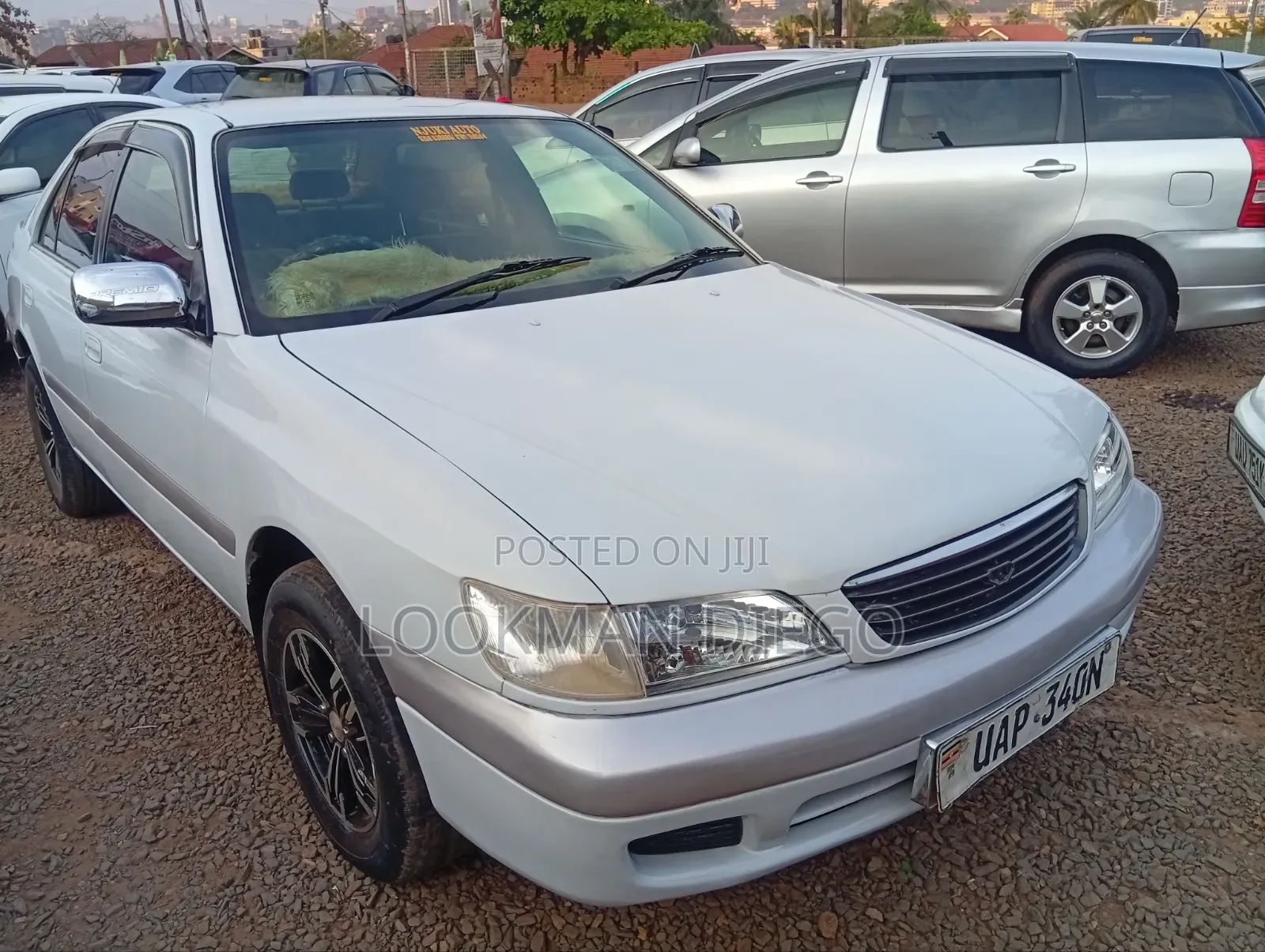 Toyota Premio 2001 White