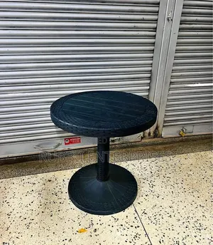 Round Plastic Table