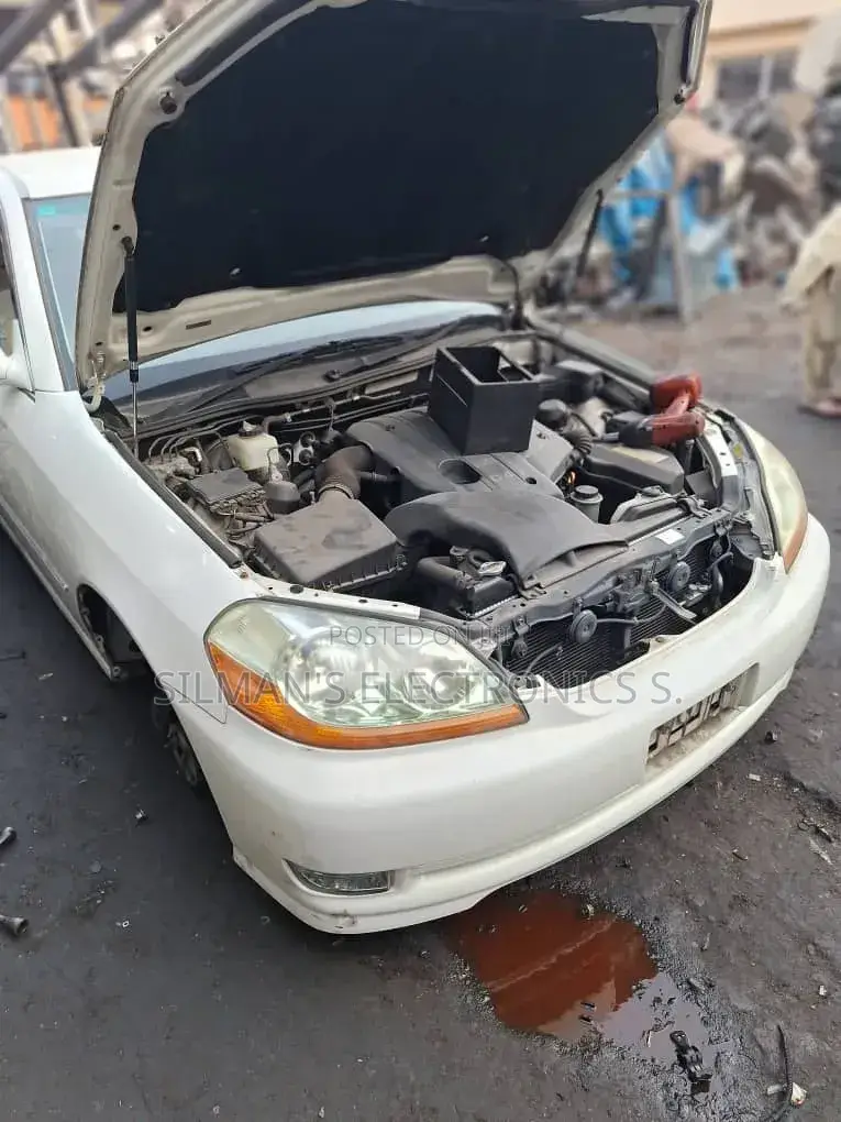 Toyota Mark 2 Grande Complete Half Cut