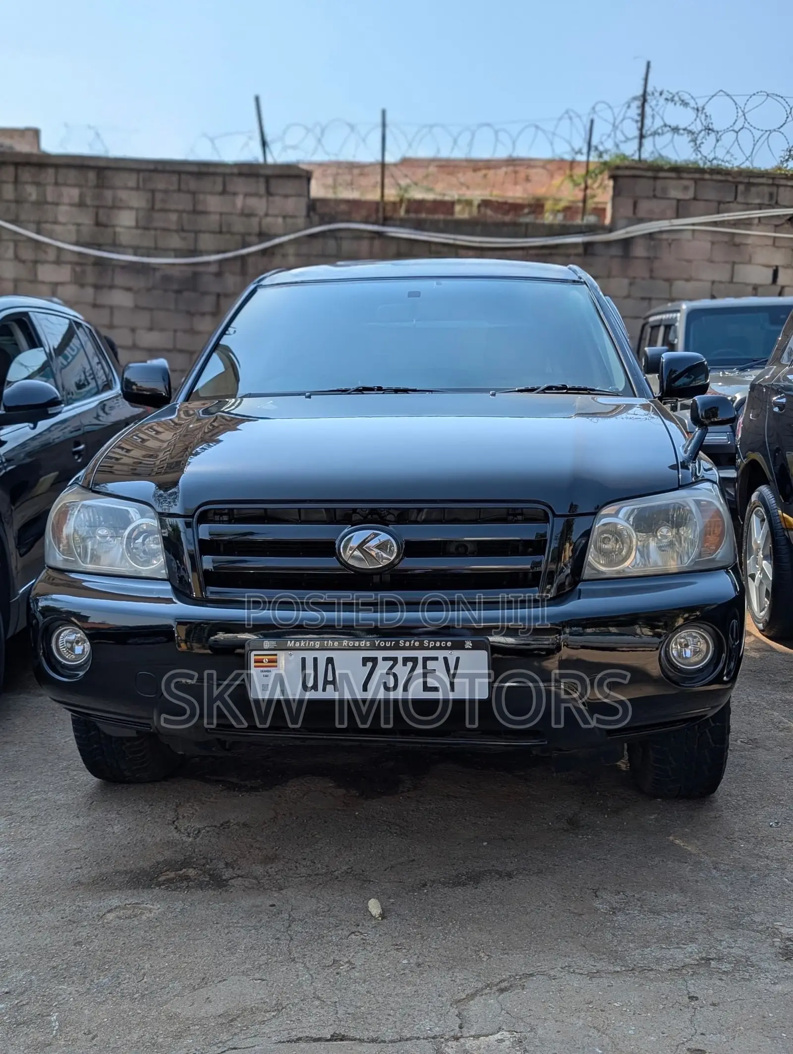 Toyota Kluger 2004 Black