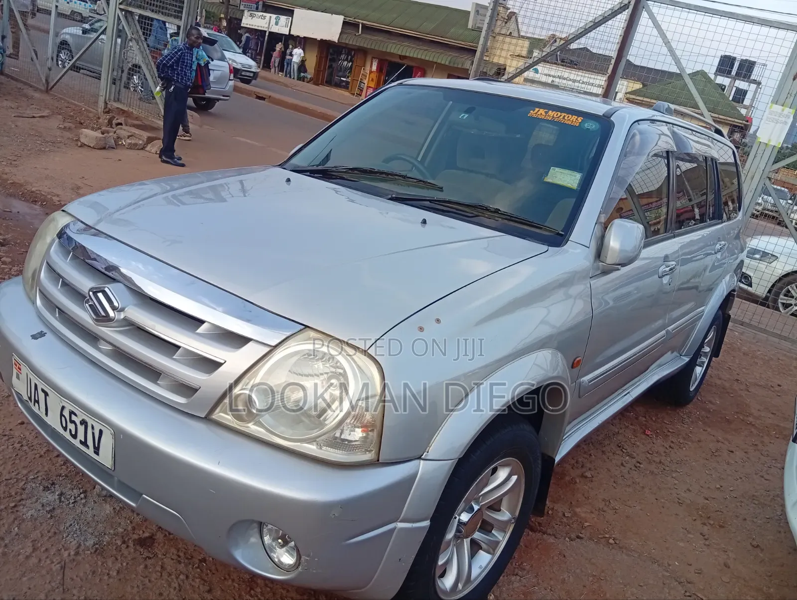 Suzuki Escudo 2004 Silver