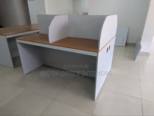 4 User Office Work Station, Very Good Condition