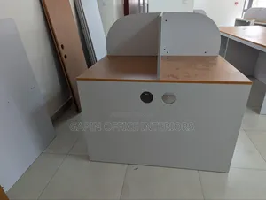 4 User Office Work Station, Very Good Condition
