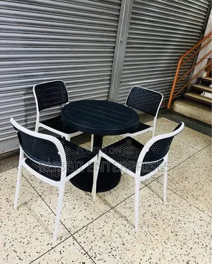 1 Round Table + 4 Armless Chair (Black and White)