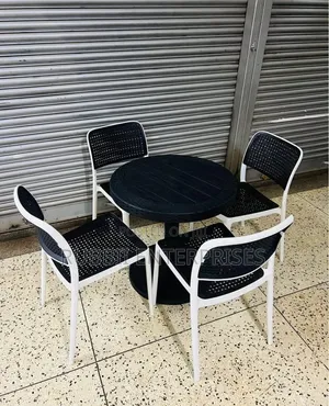 1 Round Table + 4 Armless Chair (Black and White)