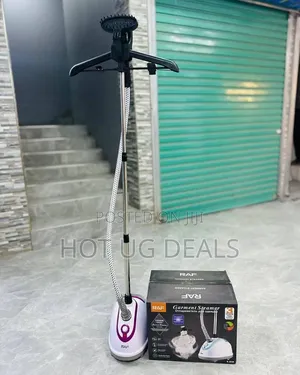 RAF Professional Vertical Garment Steamer (1800W).