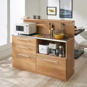 Minimalistic Chicken Cabinet