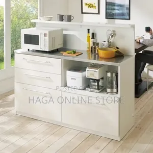 Minimalistic Chicken Cabinet