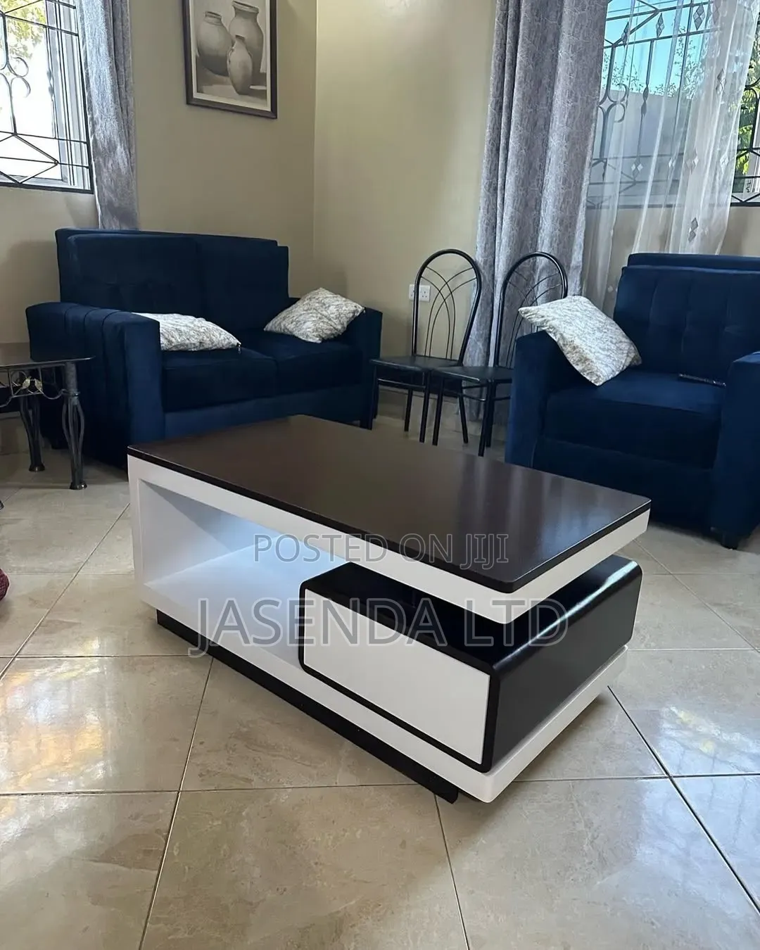 Center Table/Centre Table/Elegant Coffee Tables/ Center Tables051