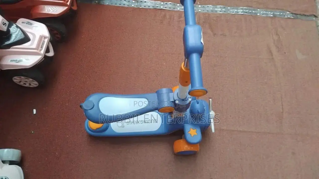 Multifunctional Toddler Kick Scooter ~ Blue