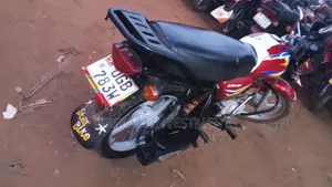 Bajaj CT 125X 2022 Red