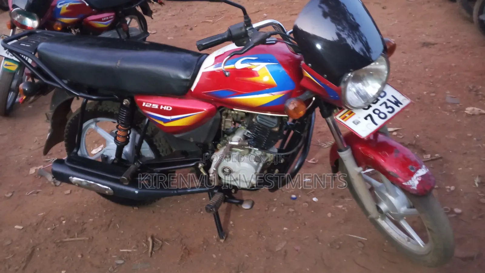 Bajaj CT 125X 2022 Red