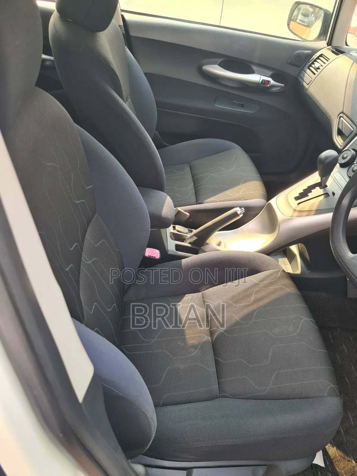 Toyota Auris 2012 White