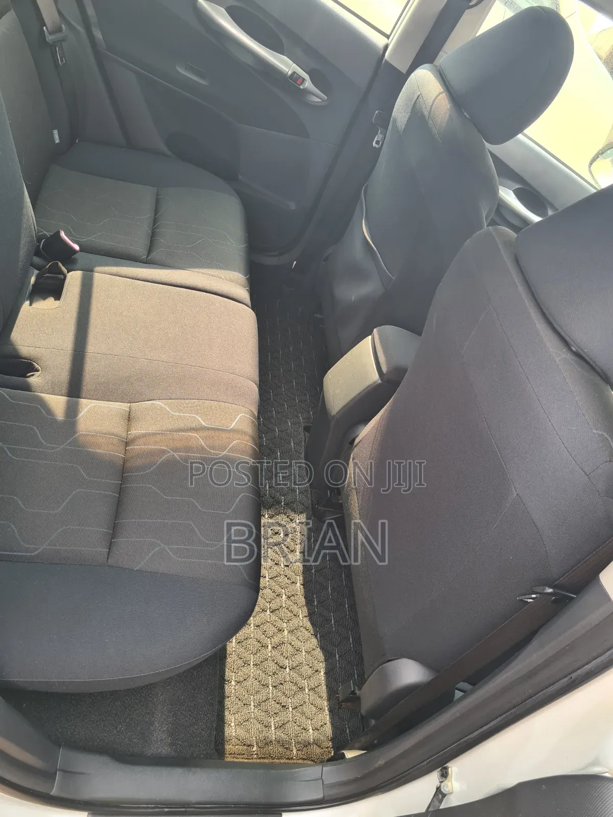Toyota Auris 2012 White