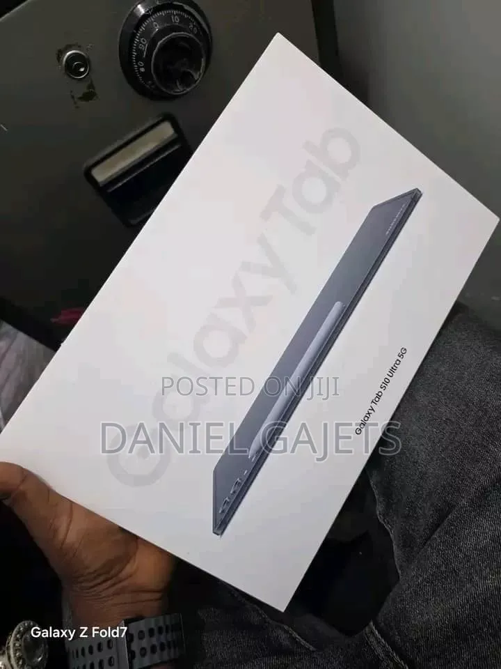 New Samsung Galaxy Tab S10 Ultra 256 GB Gray
