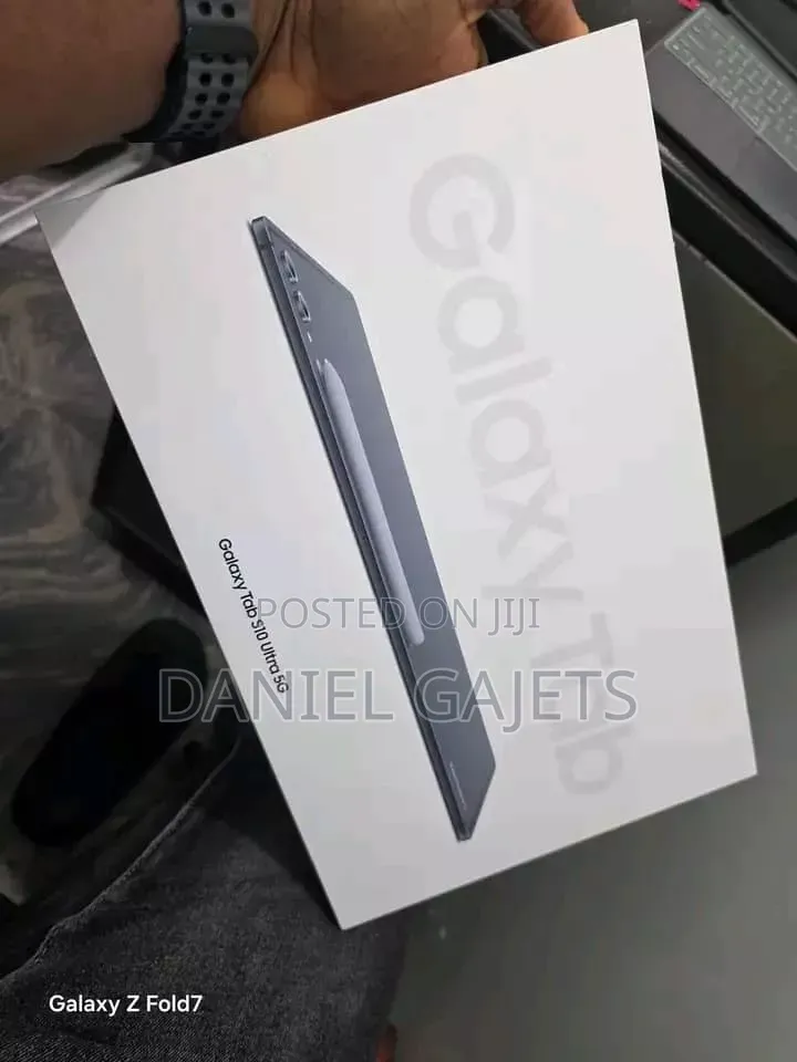 New Samsung Galaxy Tab S10 Ultra 256 GB Gray