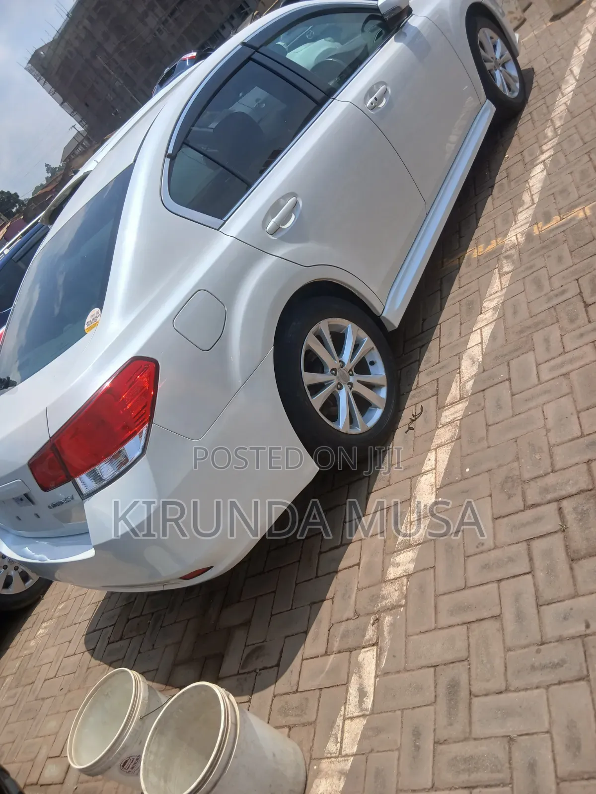Subaru Legacy 2011 White