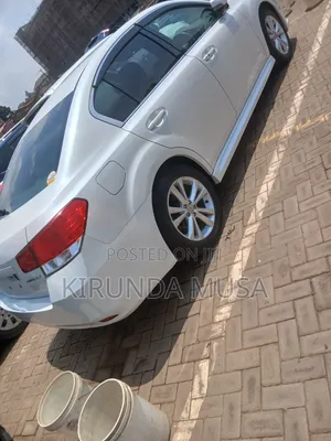 Subaru Legacy 2011 White