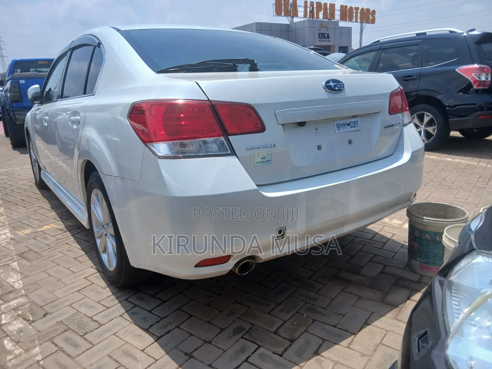 Subaru Legacy 2011 White