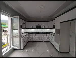 Kitchen Cabinets With White Concept From