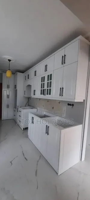 Kitchen Cabinets With White Concept From