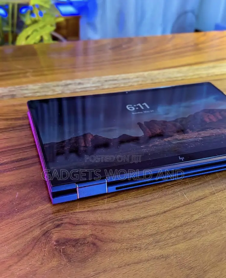 Laptop HP Dragonfly G2 8GB Intel Core i5 SSD 512GB