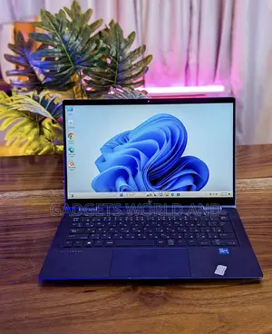 Laptop HP Dragonfly G2 8GB Intel Core i5 SSD 512GB