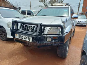 Toyota Land Cruiser Prado 2004 Silver