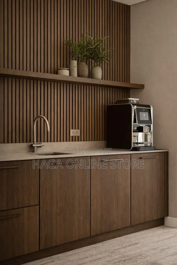 Kitchen Cabinets With Storage