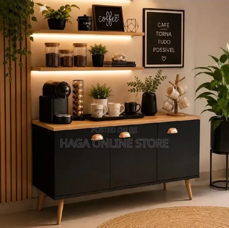 Kitchen Cabinets With Storage