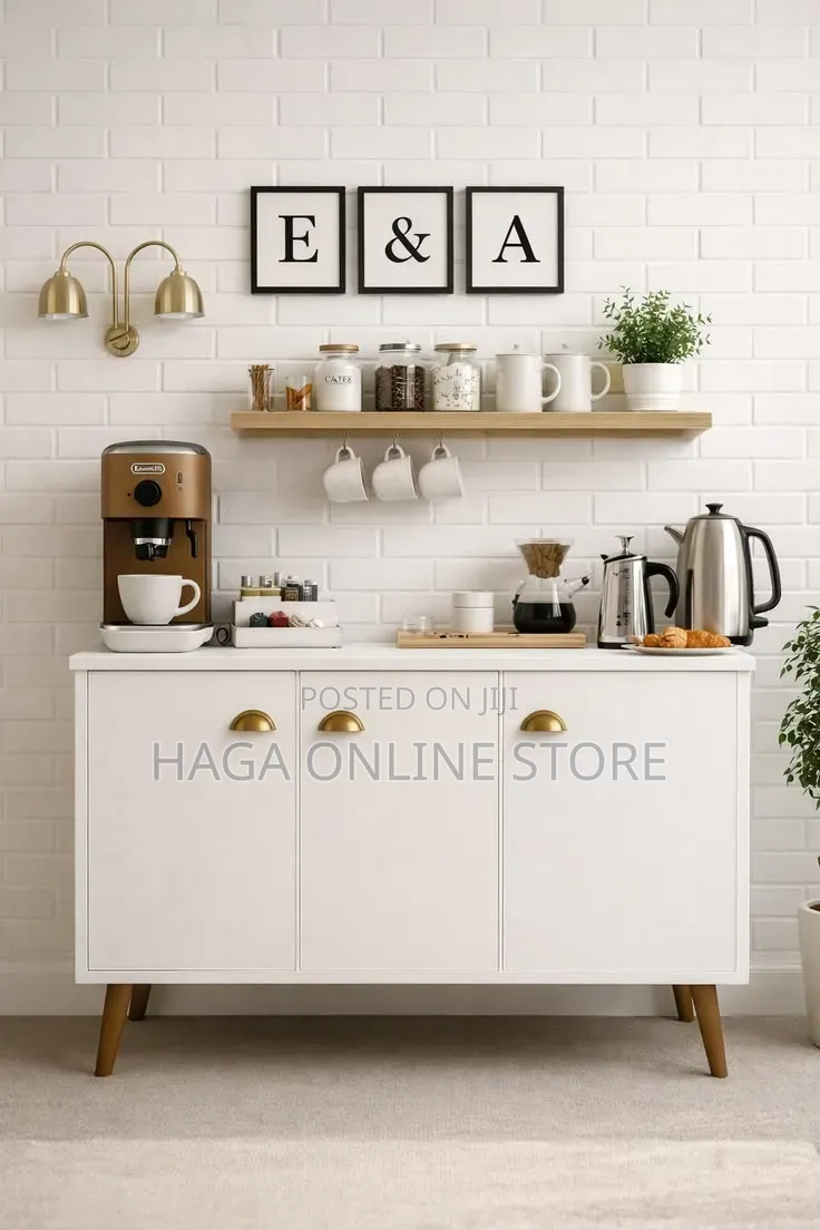 Kitchen Cabinets With Storage