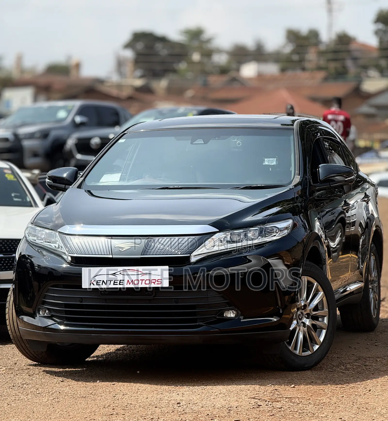 Toyota Harrier 2.0 4WD 2019 Black