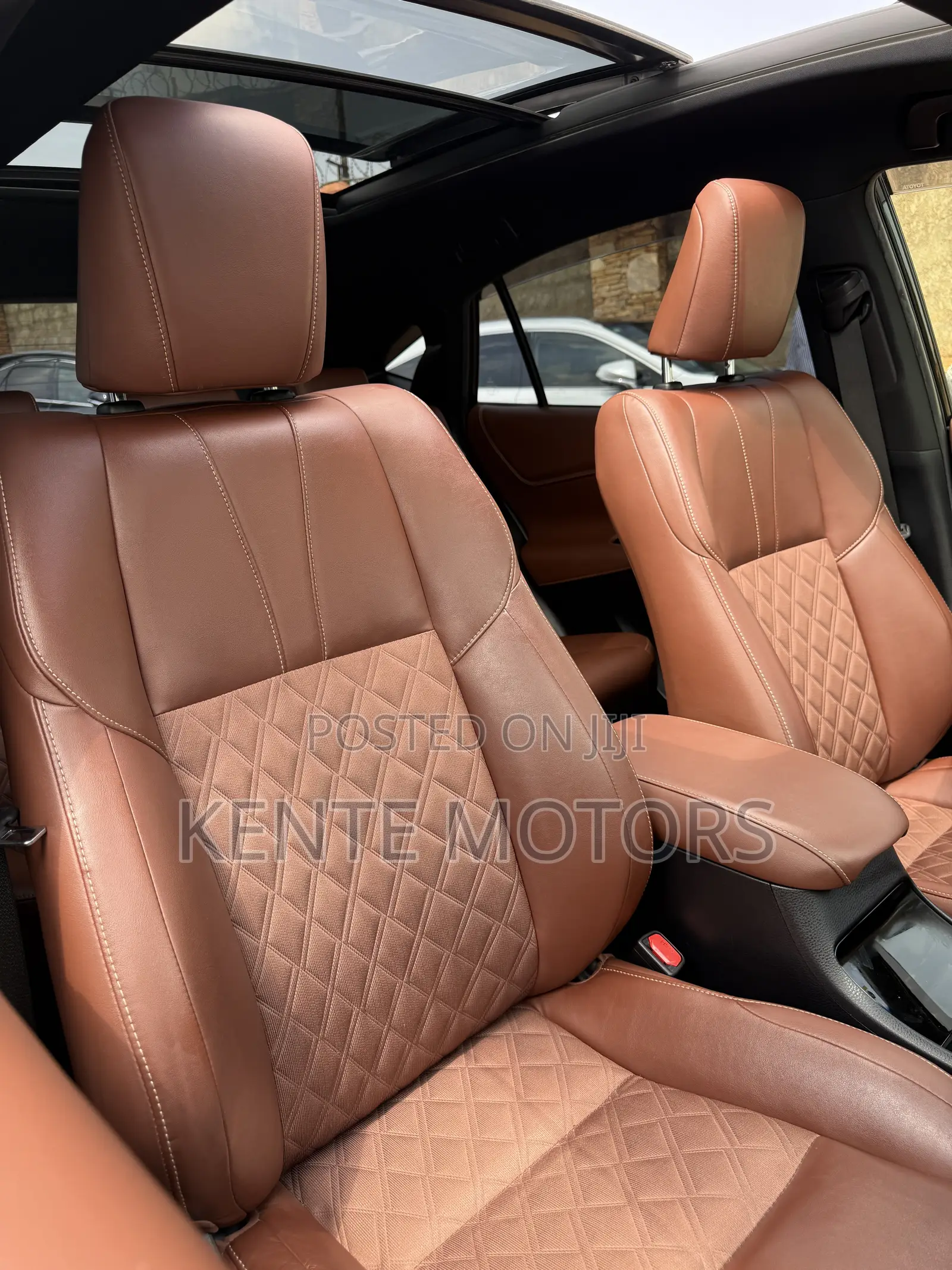 Toyota Harrier 2.0 4WD 2019 Black