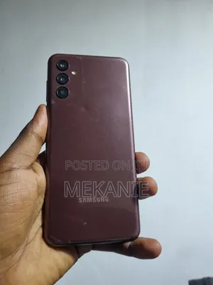 Samsung Galaxy M13 128 GB Rose Gold