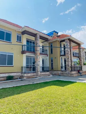 6bdrm Mansion in Ssabagabo-Makindye for sale