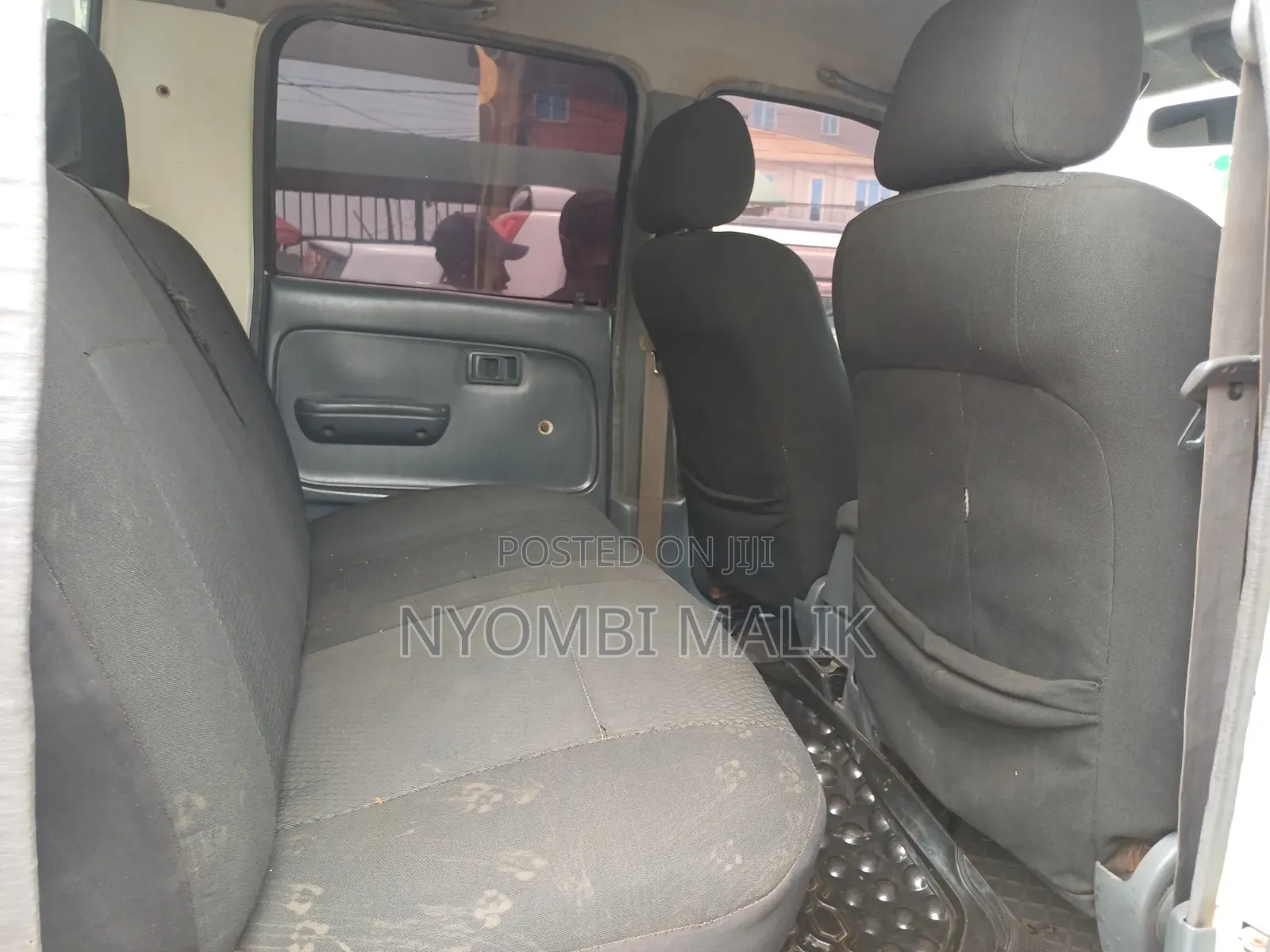 Toyota Hilux 1997 White