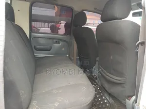 Toyota Hilux 1997 White