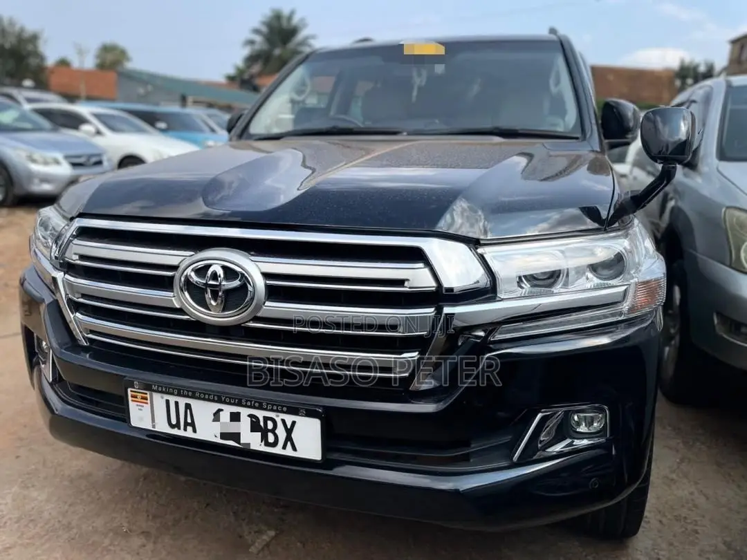 Toyota Land Cruiser 4.6 V8 ZX 2010 Black