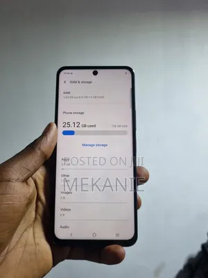 Vivo Y19s 128 GB Blue
