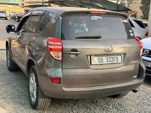 Toyota RAV4 2012 Gray