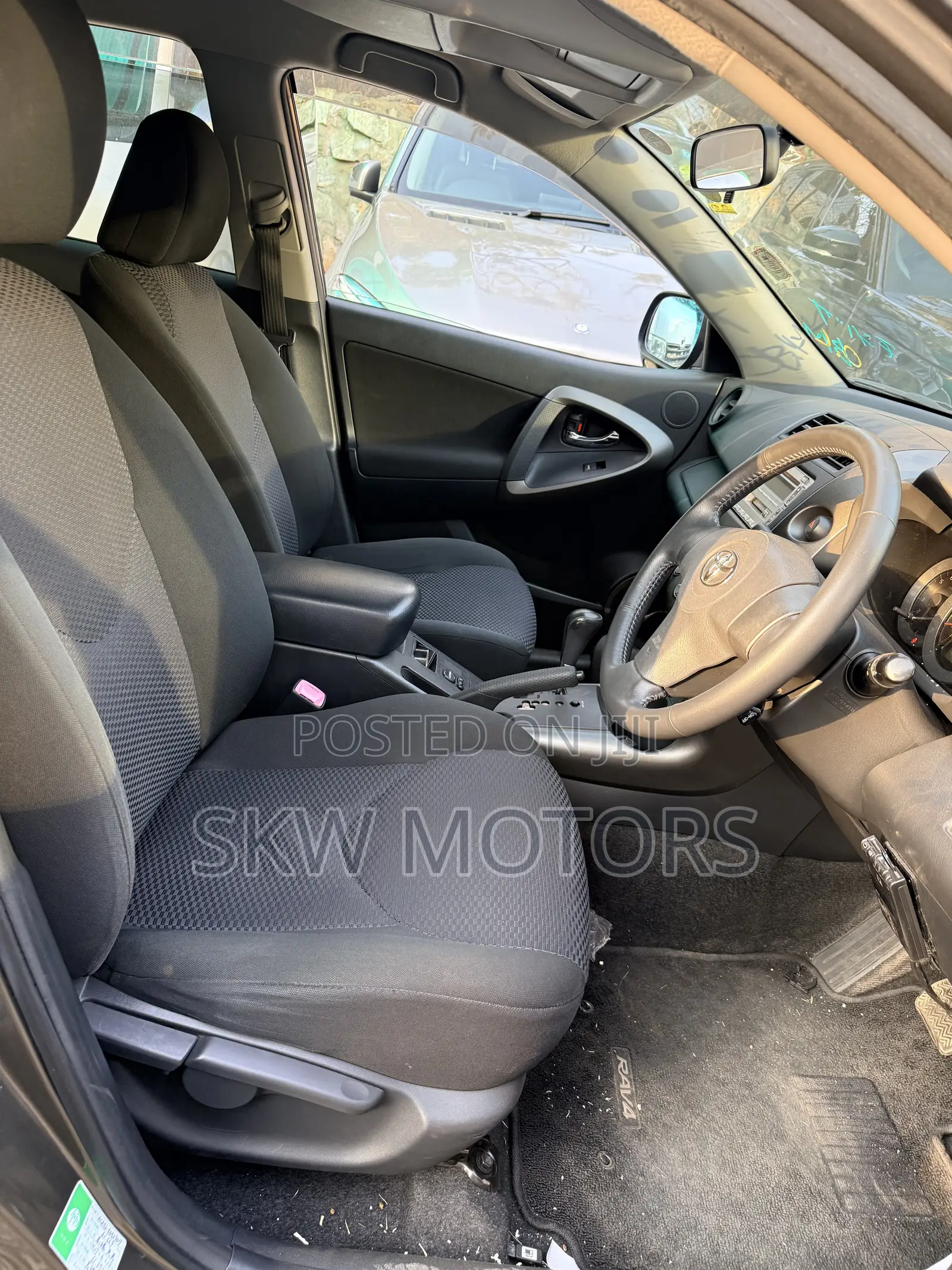 Toyota RAV4 2012 Gray