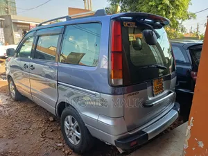 Toyota Noah 2001 Blue
