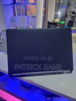 Laptop Dell Latitude E7270 8GB Intel Core i7 SSD 256GB